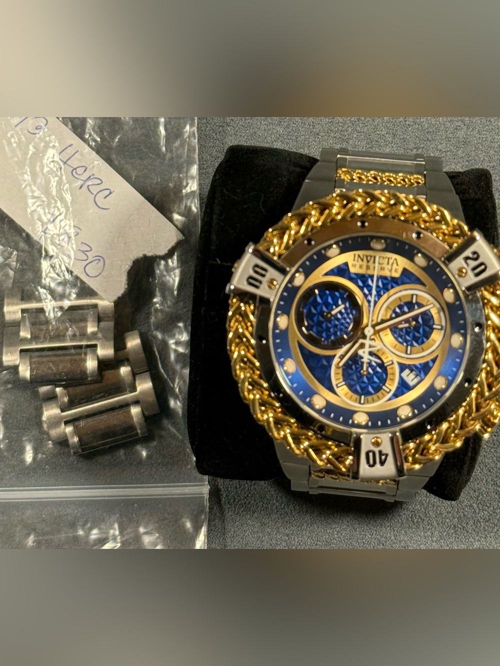 Invicta 30543 Reserve Herc Chronograph Men’s Watch - Picture 3 of 8